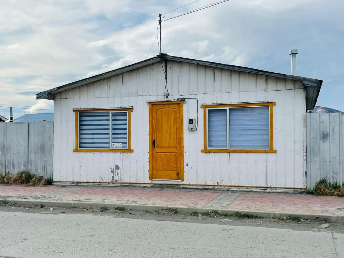 Casa En Puerto Natalesヴィラ エクステリア 写真