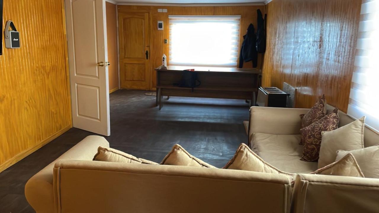 Casa En Puerto Natalesヴィラ エクステリア 写真